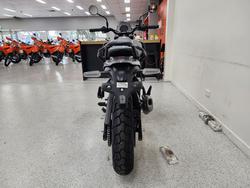 2025 Royal Enfield HIMALAYAN 450
