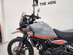 2025 Royal Enfield HIMALAYAN 450