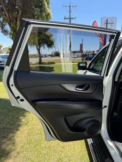 2015 Nissan X-TRAIL ST-L