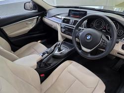 2017 BMW 3 Series 330i Luxury Line