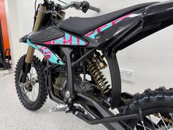 2025 Sur-ron Hyper Bee Short Wheel Blue