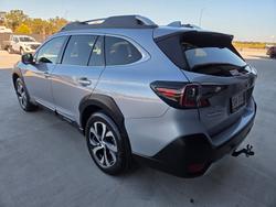 2022 Subaru Outback AWD Touring