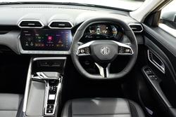 2025 MG ZS Essence Turbo