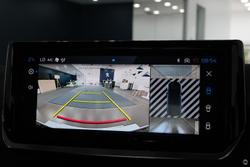 2025 Peugeot 2008 GT Hybrid