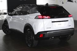 2025 Peugeot 2008 GT Hybrid P24 MY25 Okenite White
