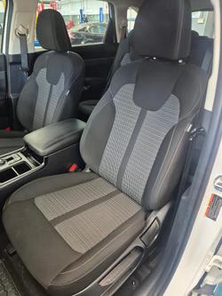 2022 Kia Sorento Sport