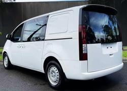 2021 Hyundai STARIA LOAD