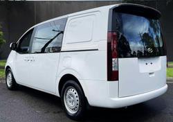 2021 Hyundai STARIA LOAD
