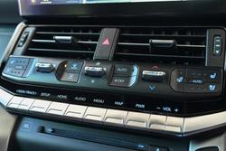 2023 Toyota Landcruiser Sahara ZX FJA300R 4X4 Dual Range Crystal Pearl