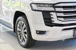 2023 Toyota Landcruiser Sahara ZX FJA300R 4X4 Dual Range Crystal Pearl