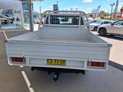 2019 Toyota Hilux Workmate GUN122R 4x2 Glacier White