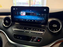 2022 Mercedes-Benz
                V-Class V300 d AMG Avantgarde