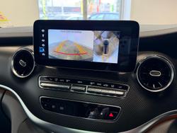 2022 Mercedes-Benz
                V-Class V300 d AMG Avantgarde