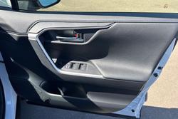 2025 Toyota RAV4 XSE