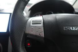 2020 Isuzu MU-X LS-T