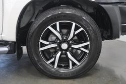 2020 Isuzu MU-X LS-T