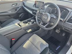 2024 Nissan X-TRAIL ST