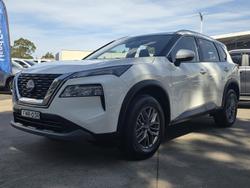 2024 Nissan X-TRAIL ST