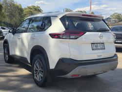 2024 Nissan X-TRAIL ST