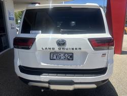 2024 Toyota Landcruiser