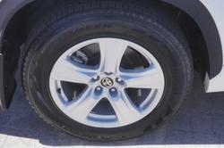 2021 Toyota Kluger GX