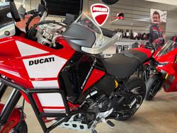 2025 Ducati Desert X Discovery Desert X Red