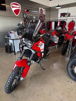 2025 Ducati Desert X Discovery Desert X Red