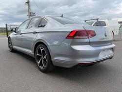 2022 Volkswagen Passat 140TSI Business