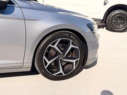 2022 Volkswagen Passat 140TSI Business