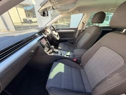 2022 Volkswagen Passat 140TSI Business