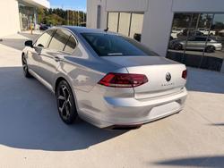 2022 Volkswagen Passat 140TSI Business