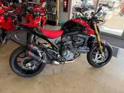 2025 Ducati Monster SP Monster Black