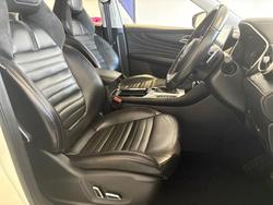 2021 MG HS Essence X