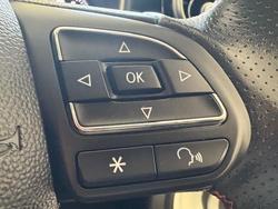 2021 MG HS Essence X SAS23 MY21 AWD White