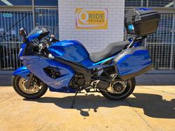 2007 Triumph SPRINT ST Blue