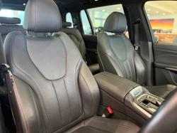 2022 BMW X7 xDrive30d