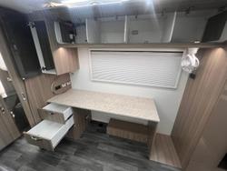 2025 Avan Ovation Bespoke