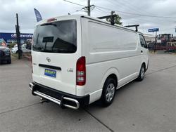 2016 Toyota Hiace