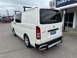 2016 Toyota Hiace