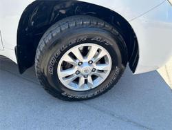 2012 Toyota Landcruiser GXL VDJ200R MY12 4X4 Constant Glacier White