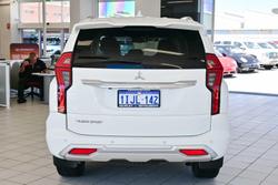 2024 Mitsubishi Pajero Sport GLS