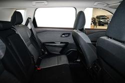 2024 Nissan X-TRAIL ST