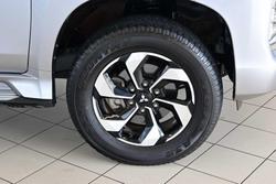 2024 Mitsubishi Pajero Sport GLS