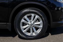 2016 Nissan X-TRAIL ST