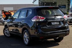 2016 Nissan X-TRAIL ST