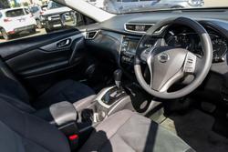 2016 Nissan X-TRAIL ST