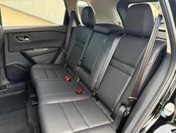 2025 Nissan X-TRAIL ST-L e-POWER