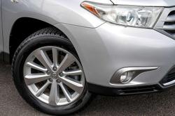 2012 Toyota Kluger Grande