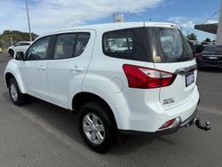 2015 Isuzu MU-X LS-M