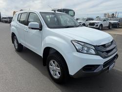 2015 Isuzu MU-X LS-M